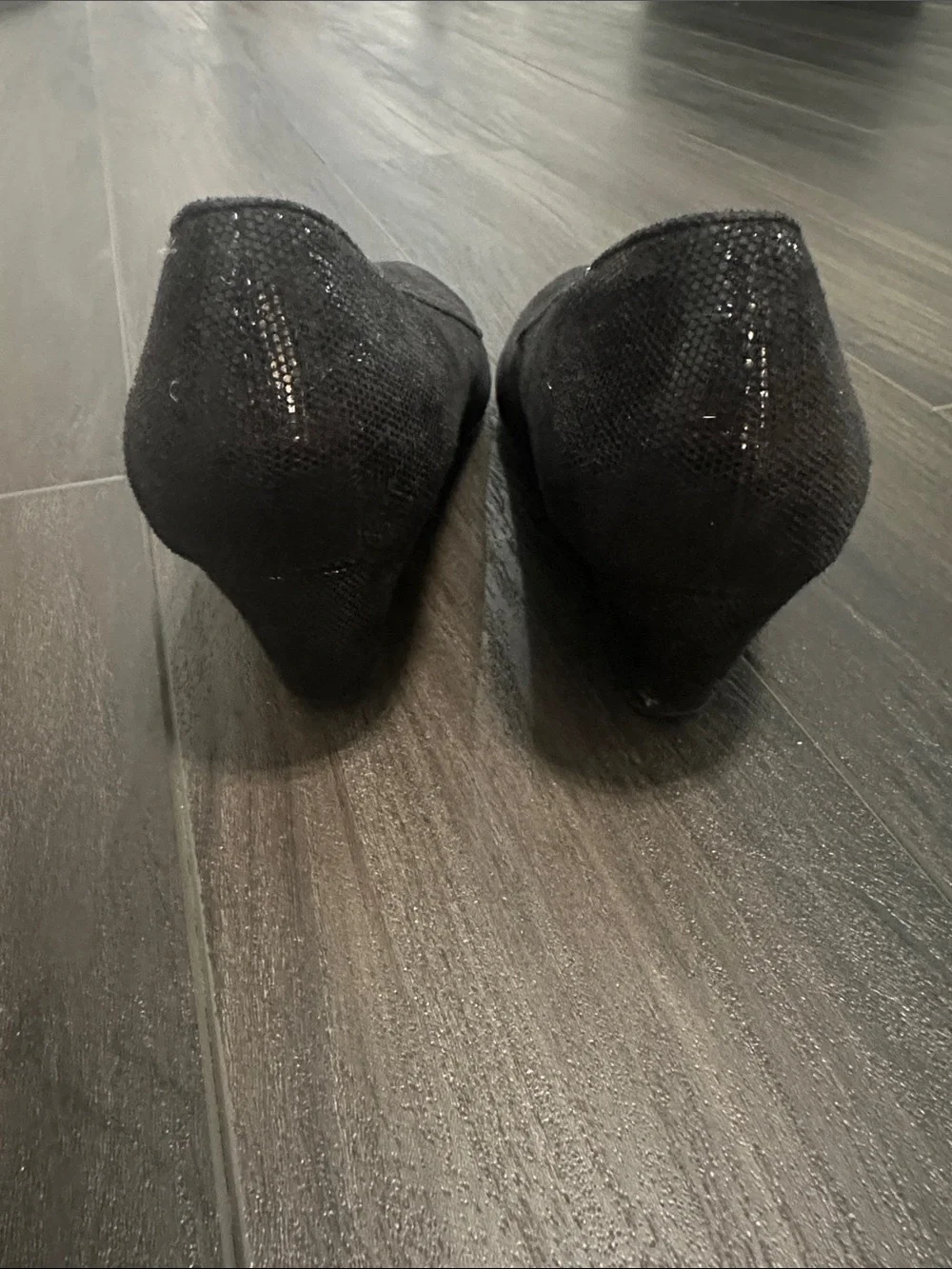 Seychelles Black Metallic Textured Wedges - Size 7.5